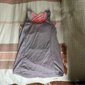 Lululemon Practice Freely Pink/Gray Striped Workout Tank w Built in Pink Bra